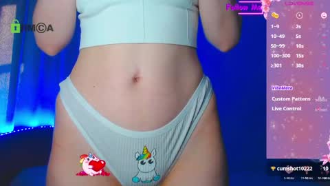 Snapshot of emelycrystal chatting on 05/11/26, 03:34 Emely online show from 05/11/26, 03:34
