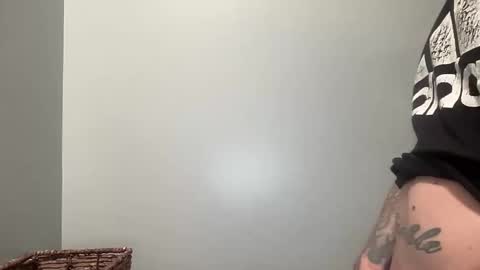 MelodyMichael online show from 11/17/25, 06:19