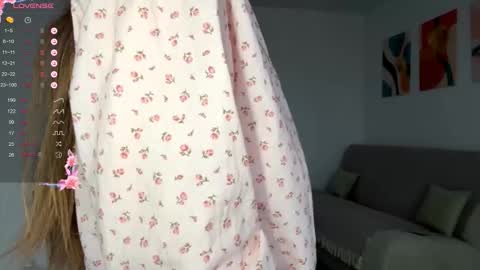 Gily online show from 12/03/25, 04:42