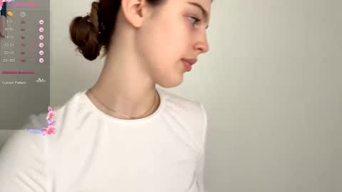 Gily online show from 12/04/25, 06:12