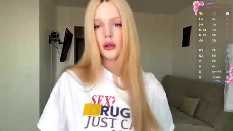 Gily online show from 04/01/26, 11:11