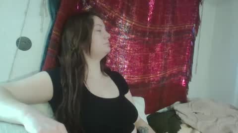 EmerieSkye online show from 01/18/25, 07:48