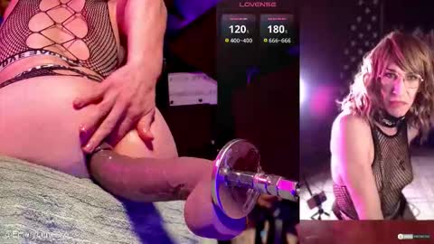 Emery Lune online show from 11/20/25, 04:56