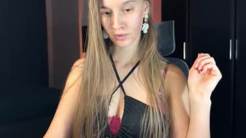 emi__ly online show from 01/05/26, 05:27