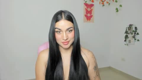 Snapshot of emi_blossom_ chatting on 04/08/26, 03:45 Emily online show from 04/08/26, 03:45