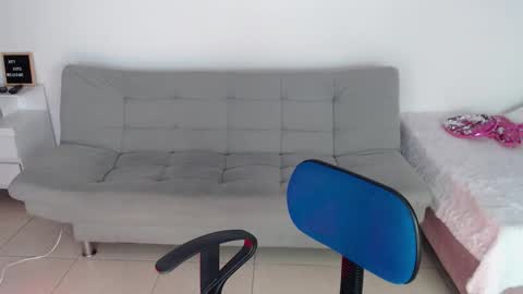 emi_carter online show from 09/30/25, 07:08