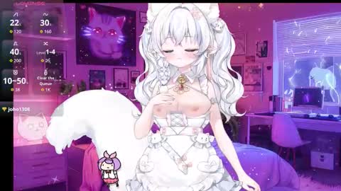 Snapshot of emi_glow chatting on 02/19/26, 10:39 Emi online show from 02/19/26, 10:39