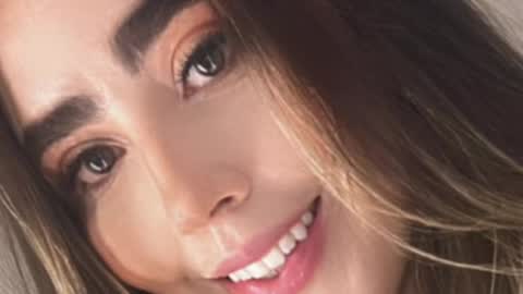 emi_royse online show from 04/10/26, 07:07