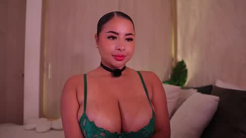    online show from 11/23/25, 10:20