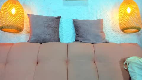 Emily online show from 12/02/25, 11:59