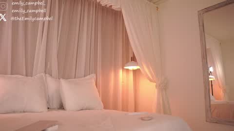 Emily Campbell online show from 03/19/26, 10:47