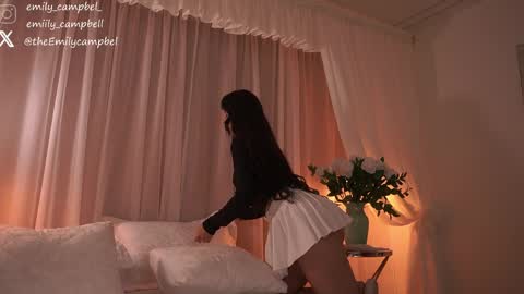 Emily Campbell online show from 04/10/26, 12:27