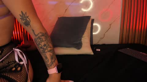   online show from 01/31/25, 02:15