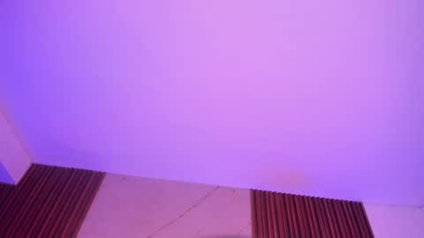   online show from 09/09/25, 01:27