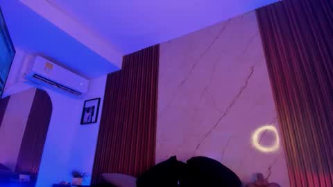   online show from 10/14/25, 11:38