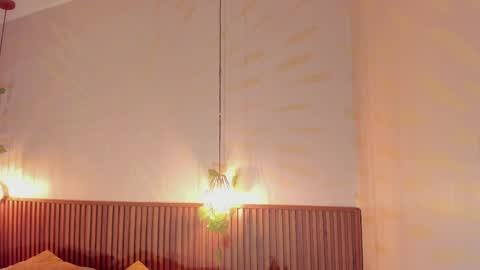 Emiily Grace online show from 05/13/26, 11:29