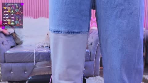 Emily online show from 01/10/25, 12:58