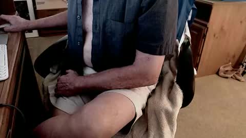 Terrance1st online show from 10/28/25, 06:21