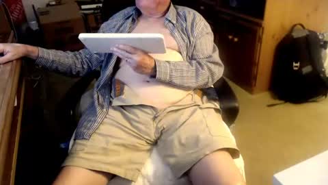 Snapshot of emil_karpo chatting on 07/22/26, 03:15 Terrance1st online show from 07/22/26, 03:15