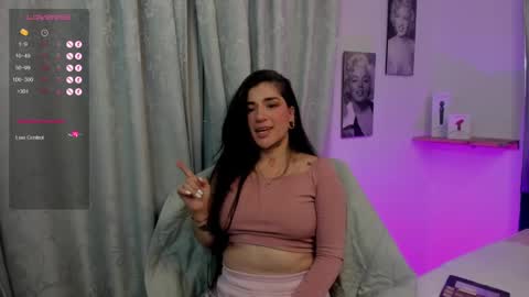 Snapshot of emilayton_ chatting on 02/17/25, 04:20 emilayton_ online show from 02/17/25, 04:20
