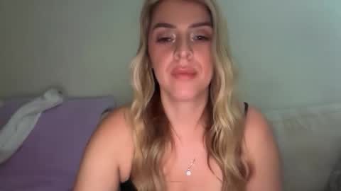 emilelovesyou online show from 04/14/26, 06:30