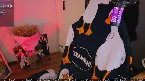 Emili online show from 11/15/25, 05:20