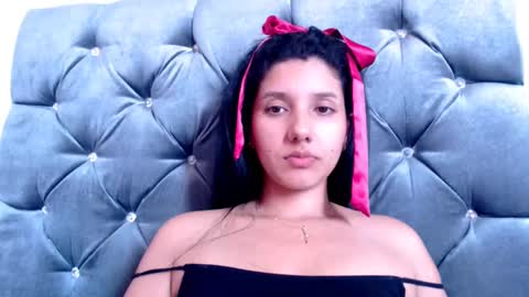 emili riders online show from 02/11/25, 07:16