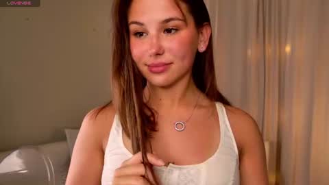 emilia_dream online show from 07/08/26, 06:45