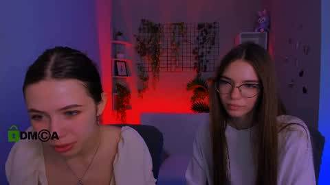 Snapshot of emilia_fly chatting on 07/16/26, 11:16 Emi online show from 07/16/26, 11:16