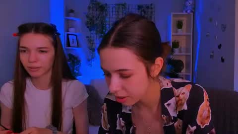 Snapshot of emilia_fly chatting on 07/18/26, 11:14 Emi online show from 07/18/26, 11:14
