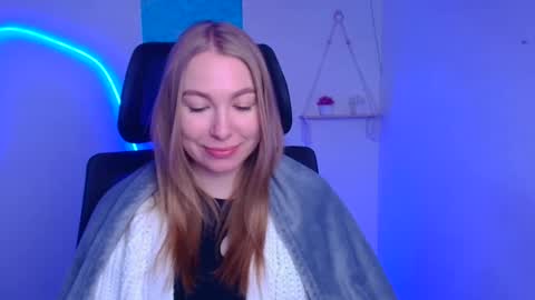 Snapshot of emilia_ilia chatting on 01/16/26, 06:50 Emilia online show from 01/16/26, 06:50