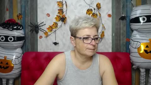 EmiliaGree online show from 11/02/25, 06:10