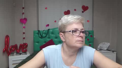 EmiliaGree online show from 11/24/25, 06:51