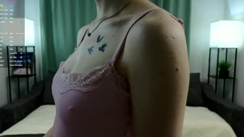 Emma online show from 04/25/26, 03:20