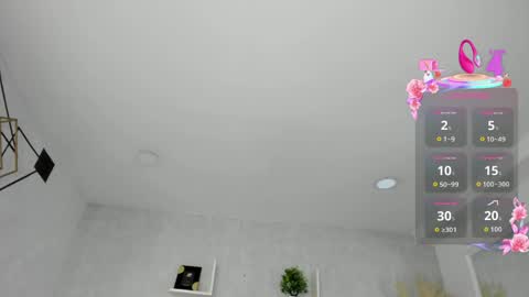 EmiliaRose online show from 05/13/26, 09:00