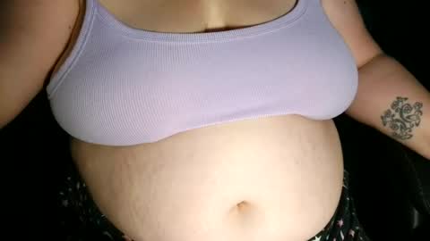 Snapshot of emiliefoxx chatting on 06/21/26, 09:17 emilie foxx online show from 06/21/26, 09:17