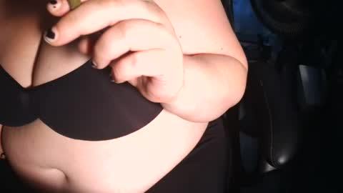 Snapshot of emiliefoxx chatting on 07/30/26, 07:57 emilie foxx online show from 07/30/26, 07:57