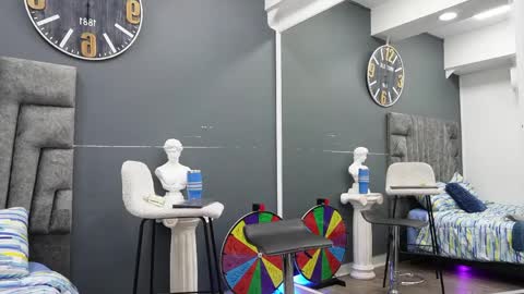 Emilio online show from 04/22/26, 11:01