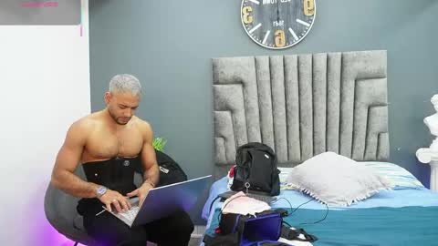 Emilio online show from 05/31/26, 06:09