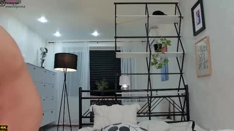 Emiljanna online show from 01/12/26, 04:45