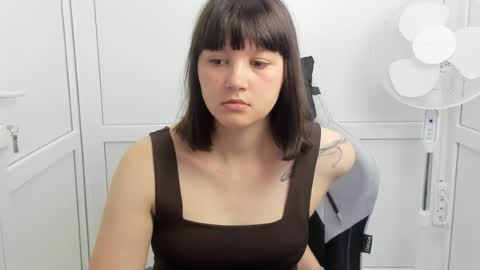 Emmi online show from 05/29/26, 06:33