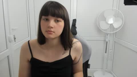 Emmi online show from 05/31/26, 06:21