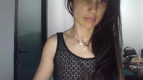 Snapshot of emilly_anne chatting on 03/17/26, 10:35 Annita online show from 03/17/26, 10:35
