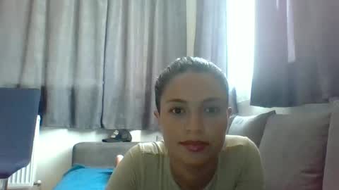 Snapshot of emilly_daniel chatting on 06/23/26, 10:02 Emilly and Daniel online show from 06/23/26, 10:02