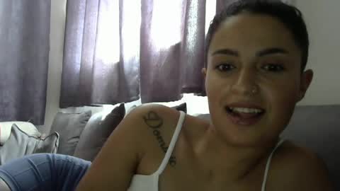 Snapshot of emilly_daniel chatting on 07/15/26, 10:42 Emilly and Daniel online show from 07/15/26, 10:42