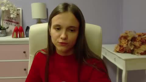 Snapshot of emilly_lust99 chatting on 12/07/24, 11:40 Emilly online show from 12/07/24, 11:40