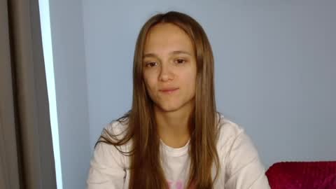 Emilly online show from 07/28/26, 06:53