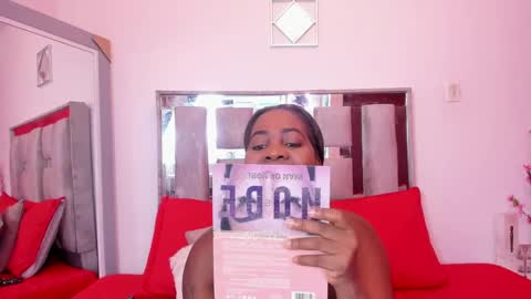 Emilly Roa online show from 04/22/26, 07:04