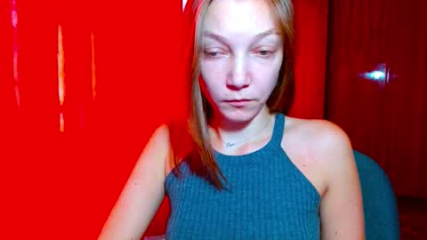 Emilly online show from 12/18/25, 08:31