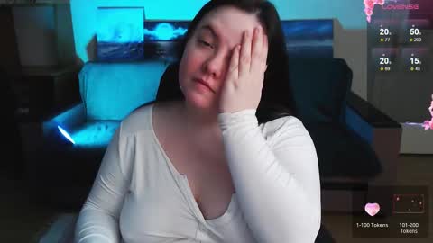 Snapshot of emillybones chatting on 01/12/26, 06:57 Emily online show from 01/12/26, 06:57